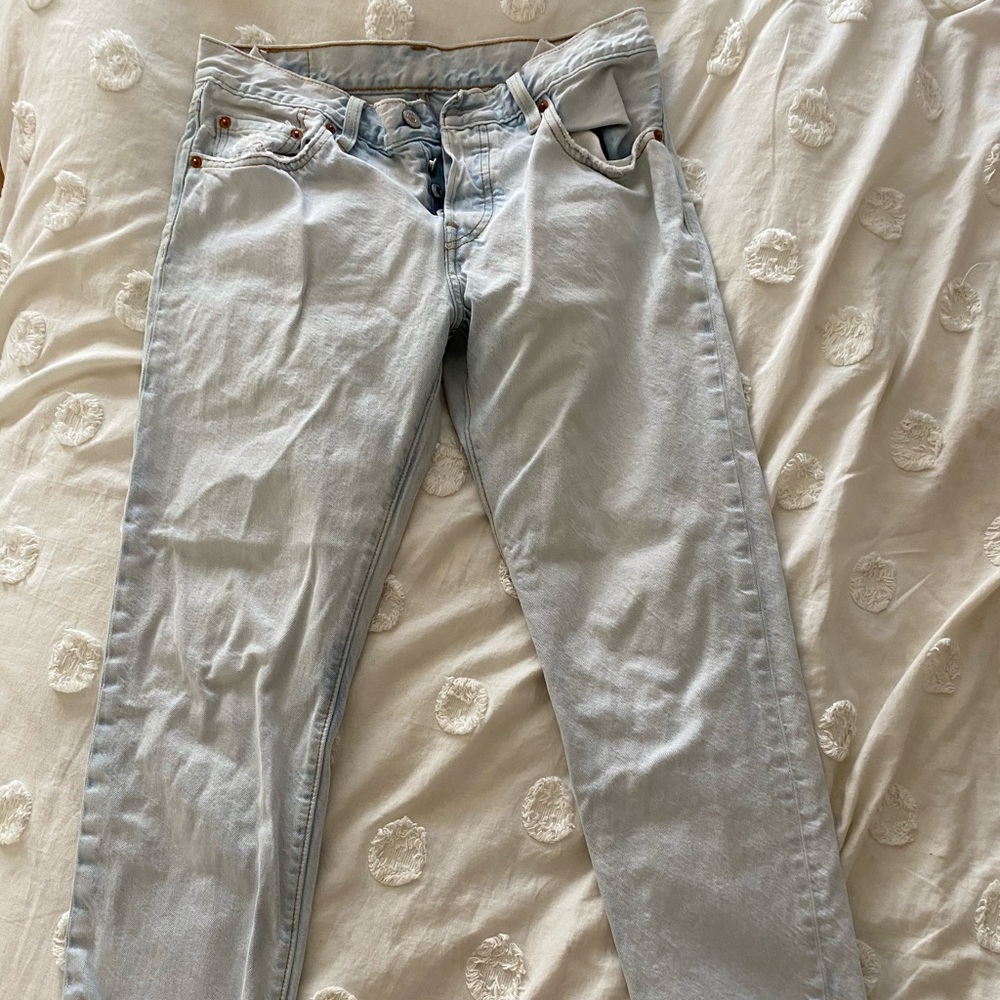 Levi’s 501 Taper Light Wash Jean